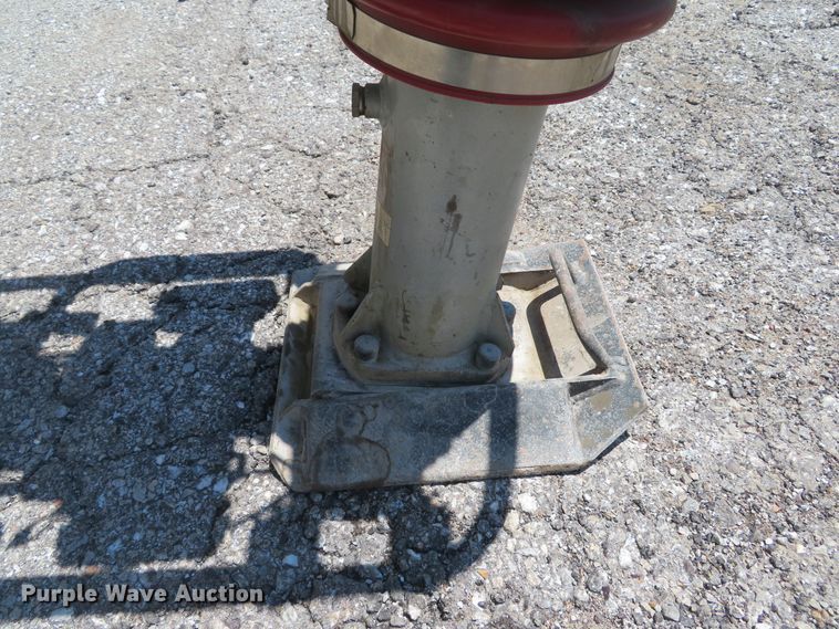 image for item EV9666 Stone ST728R01 plate compactor