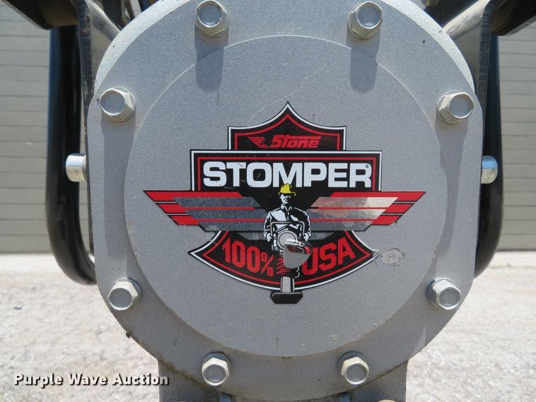 image for item EV9666 Stone ST728R01 plate compactor