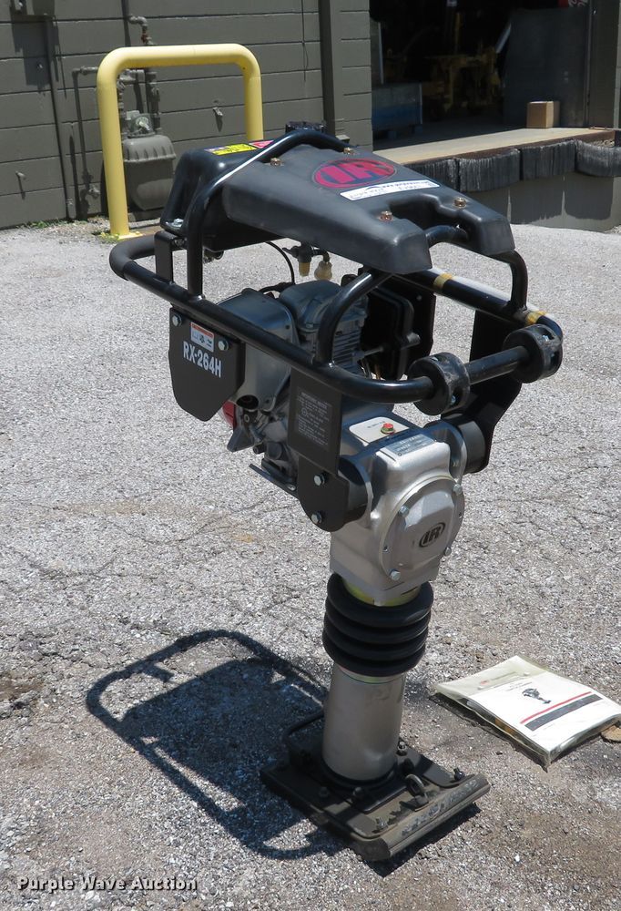image for item EV9667 Ingersoll Rand RX-264H plate compactor