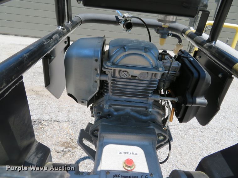 image for item EV9667 Ingersoll Rand RX-264H plate compactor