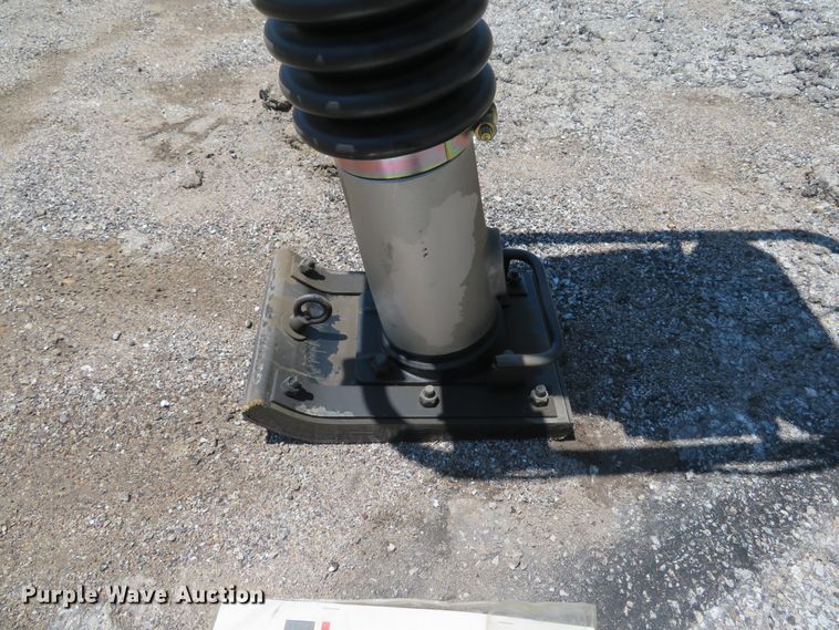 image for item EV9667 Ingersoll Rand RX-264H plate compactor