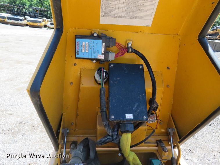 image for item EV9669 2006 Stone TR34R vibratory trench compactor