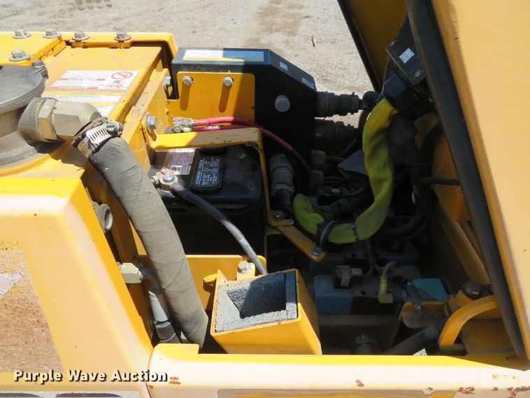 image for item EV9669 2006 Stone TR34R vibratory trench compactor