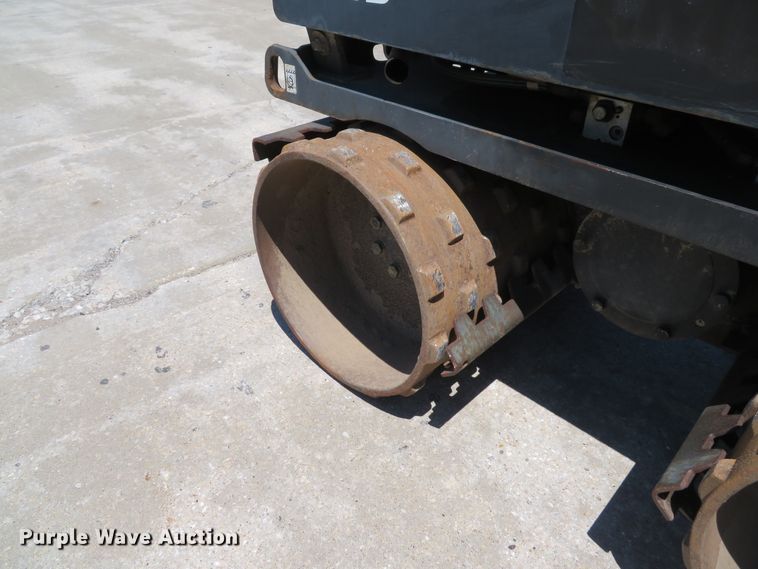 image for item EV9670 2004 Ingersoll Rand TC13 trench compactor