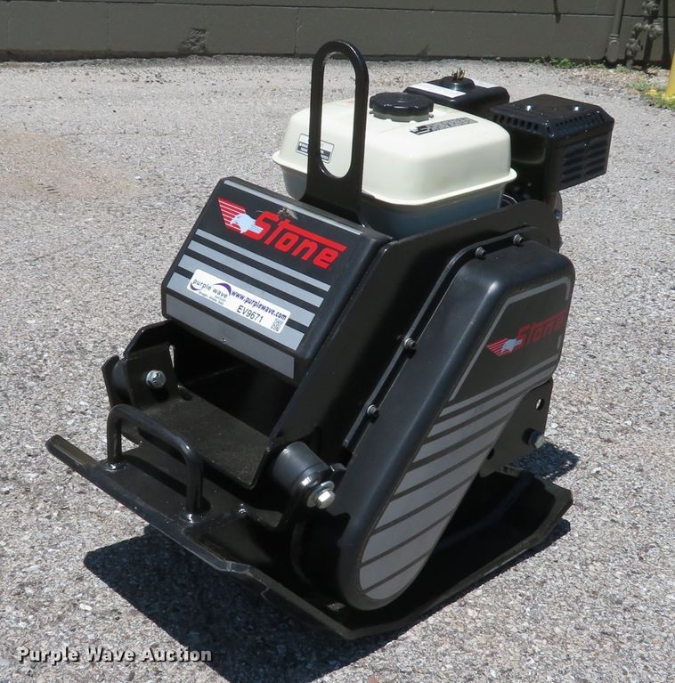 image for item EV9671 Stone S52T plate compactor