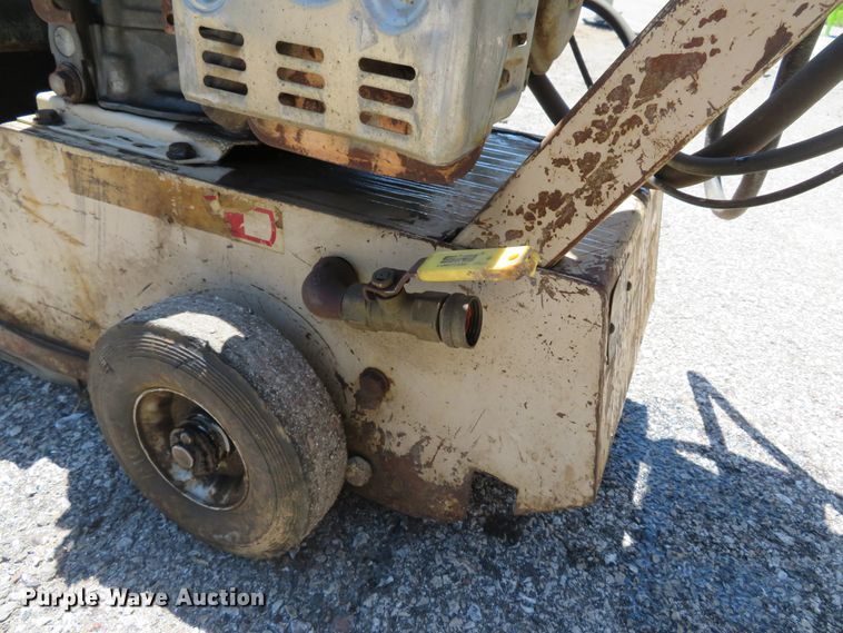 image for item EV9672 Edco 5L290 concrete grinder