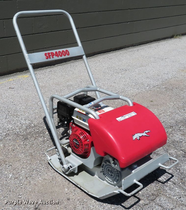 image for item EV9673 Stone SFP4000 plate compactor