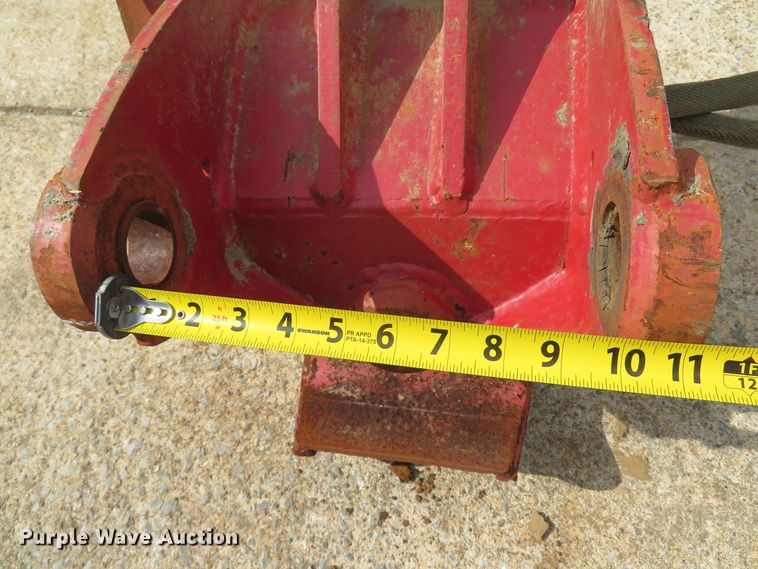 image for item EV9680 Wain Roy Tool hitch swinger coupler