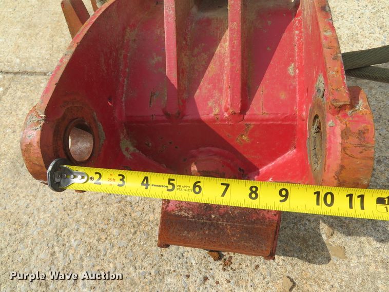 image for item EV9680 Wain Roy Tool hitch swinger coupler