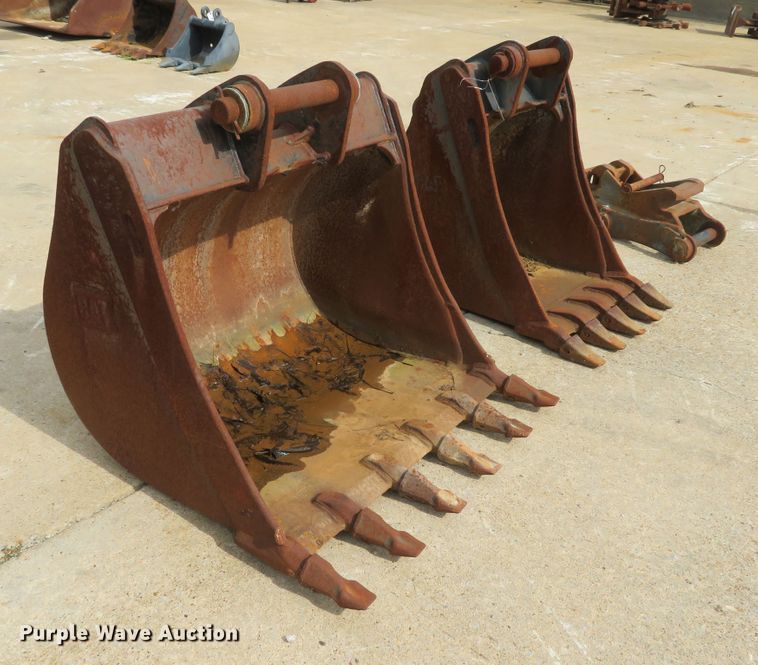 image for item EV9681 (2) Caterpillar buckets