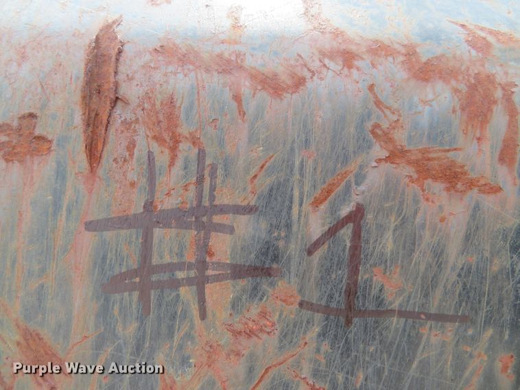 image for item EV9681 (2) Caterpillar buckets