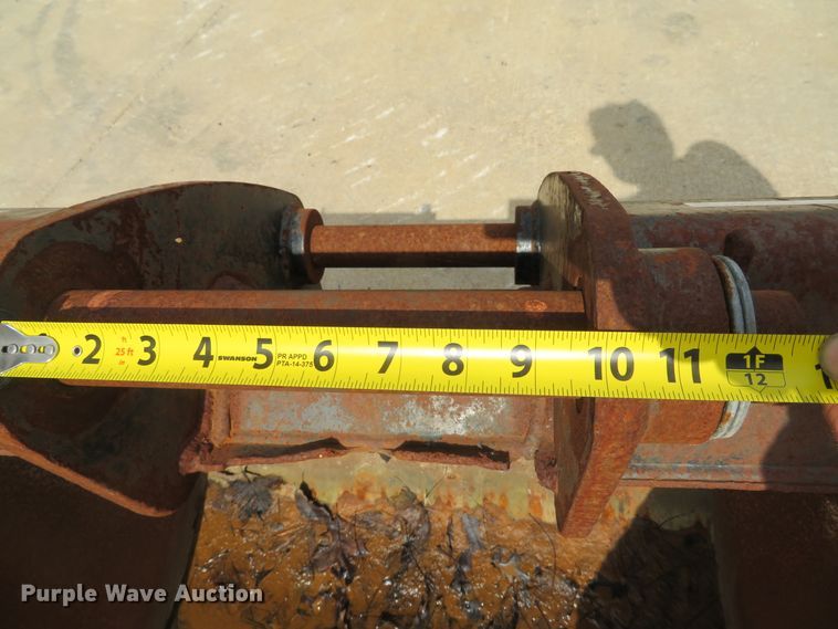 image for item EV9681 (2) Caterpillar buckets