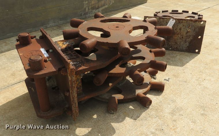 image for item EV9683 (2) MCM compaction wheels