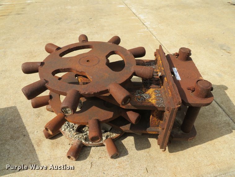 image for item EV9683 (2) MCM compaction wheels