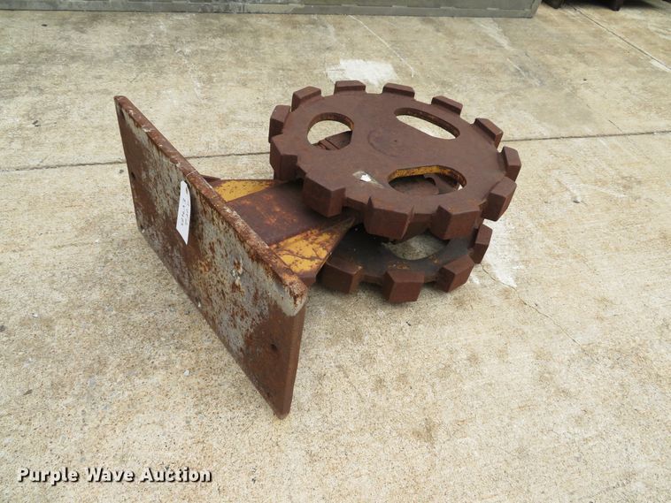 image for item EV9683 (2) MCM compaction wheels