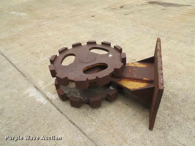 image for item EV9683 (2) MCM compaction wheels