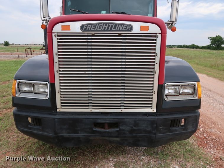 image for item FE9691 1990 Freightliner FLD flatbed truck