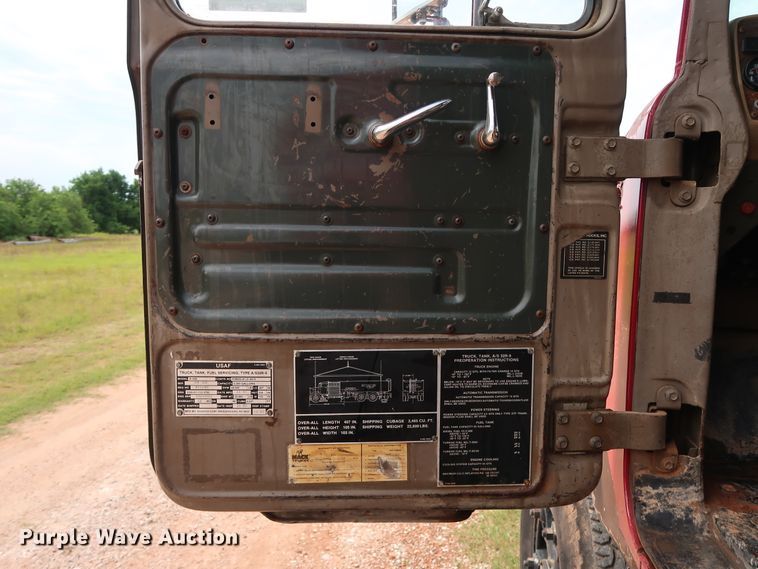 image for item FE9692 1982 Mack DM492S tank truck