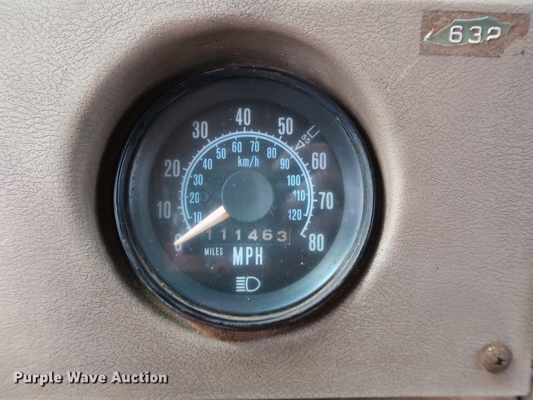 image for item FE9692 1982 Mack DM492S tank truck