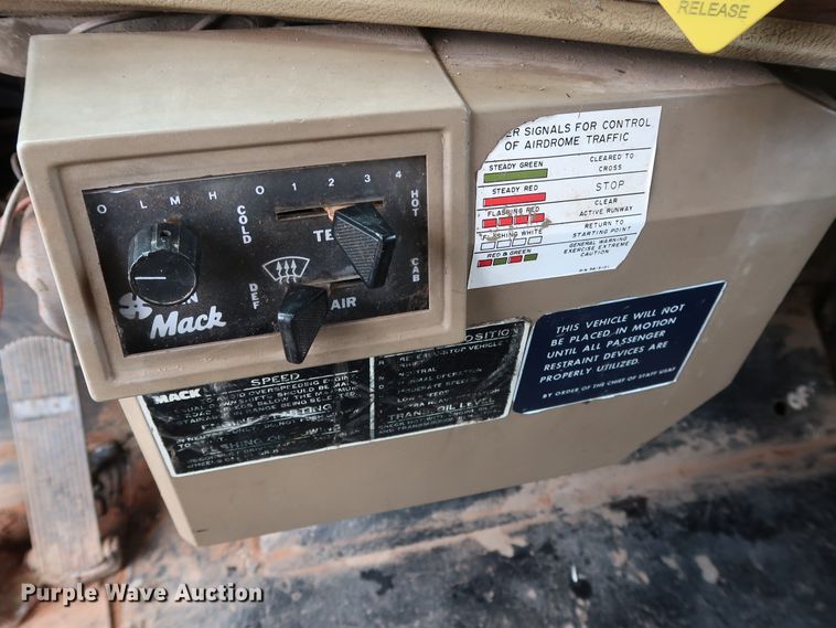 image for item FE9692 1982 Mack DM492S tank truck