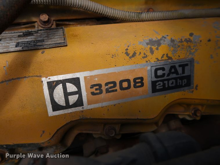 image for item FE9692 1982 Mack DM492S tank truck