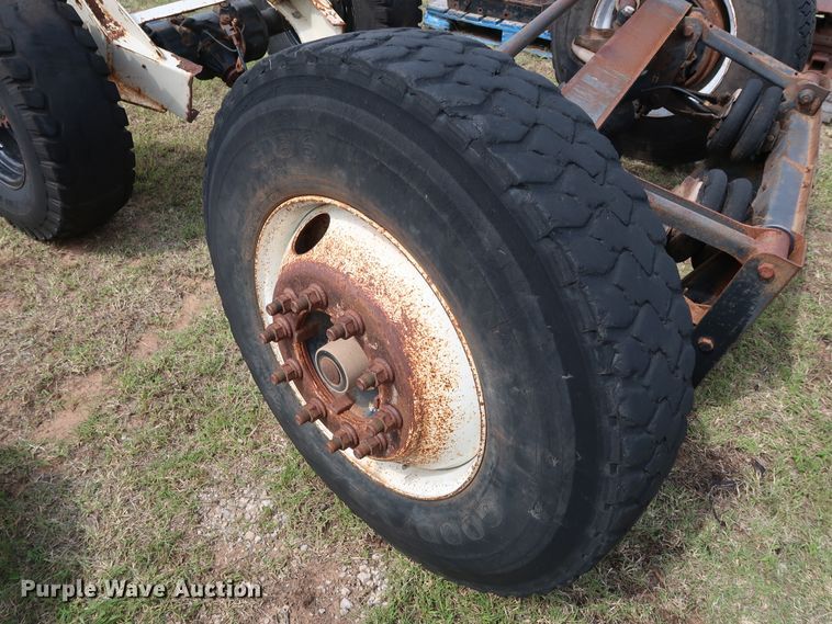 image for item FE9699 Truck parts