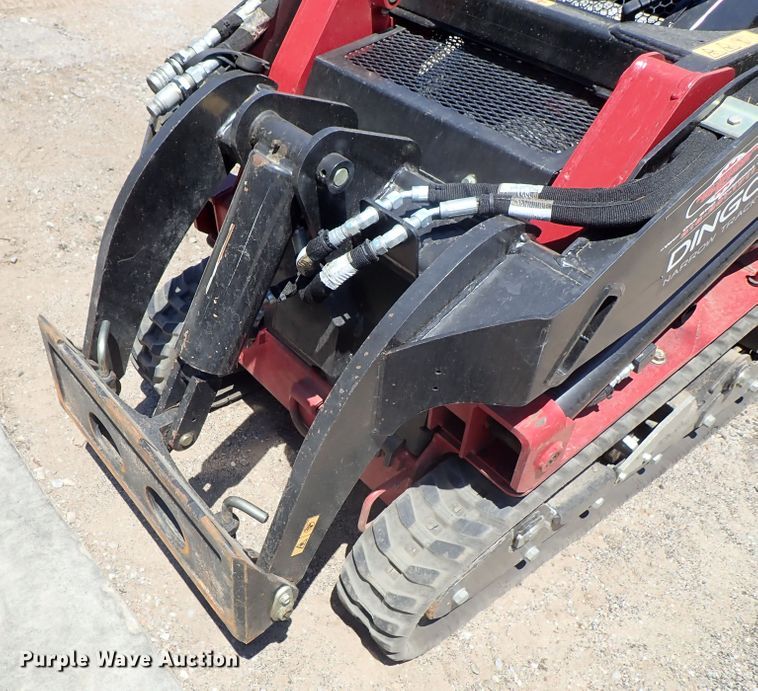 image for item FE9779 Toro Dingo TX-1000 compact utility loader