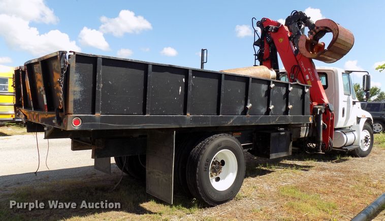 image for item FI9903 2013 International 4300 flatbed truck
