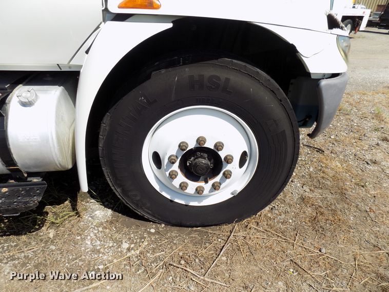 image for item FI9903 2013 International 4300 flatbed truck