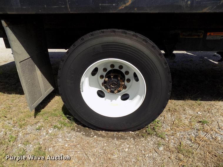 image for item FI9903 2013 International 4300 flatbed truck