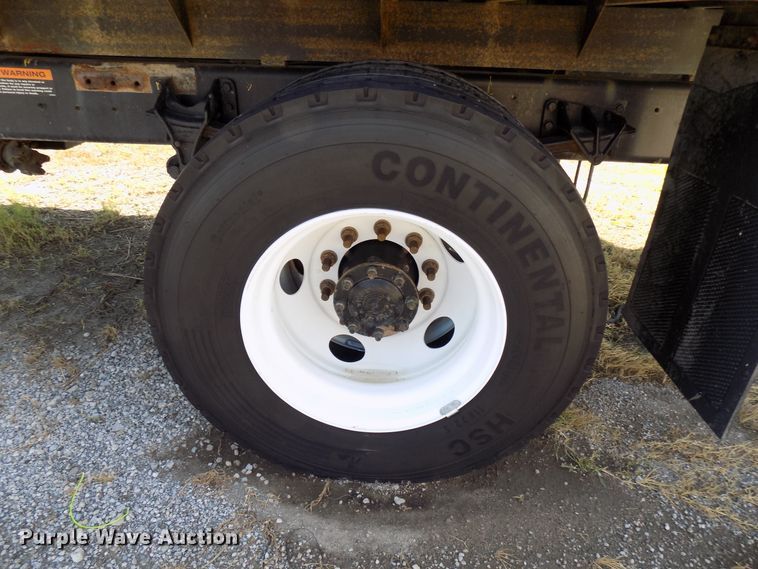 image for item FI9903 2013 International 4300 flatbed truck