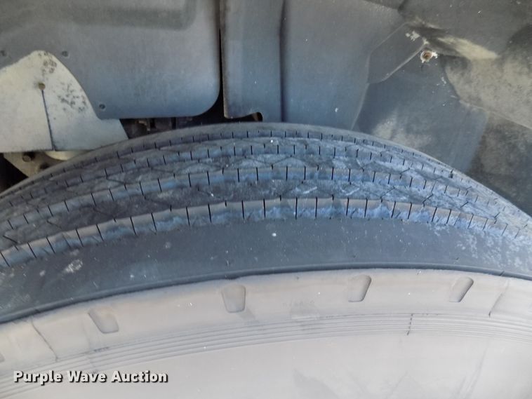 image for item FI9903 2013 International 4300 flatbed truck