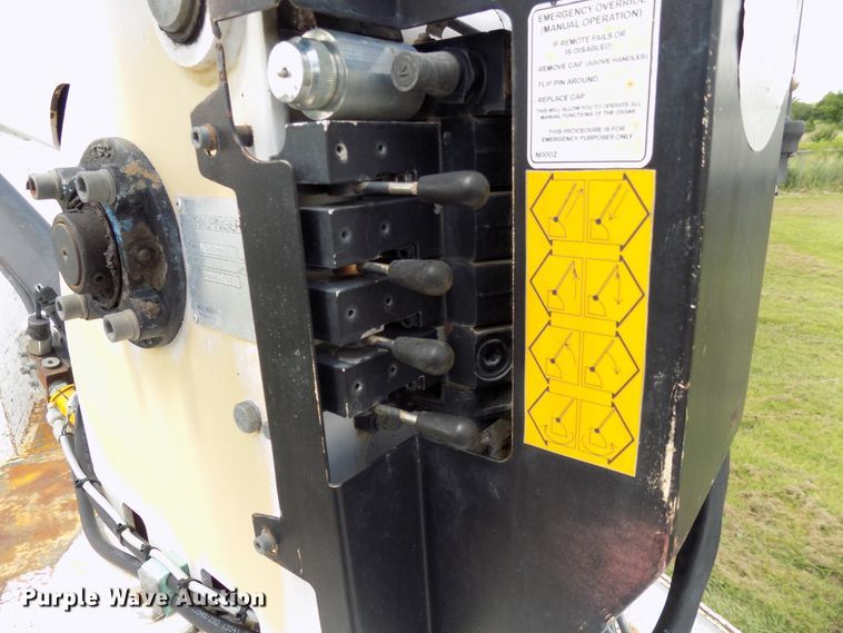 image for item FI9906 2007 Freightliner Business Class M2 service truck