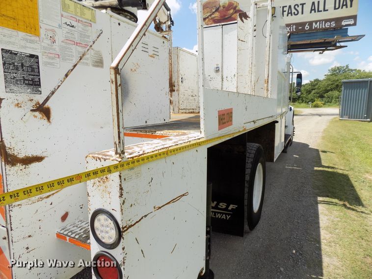 image for item FI9906 2007 Freightliner Business Class M2 service truck