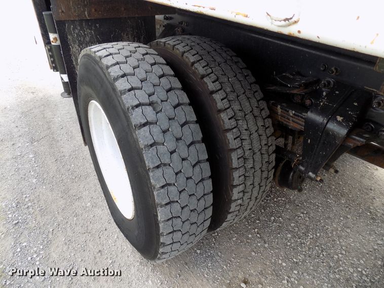 image for item FI9906 2007 Freightliner Business Class M2 service truck