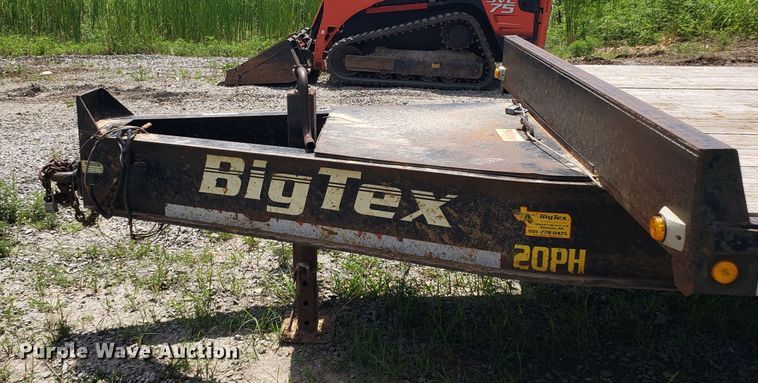 image for item FL9033 2006 Big Tex 20PH equipment trailer