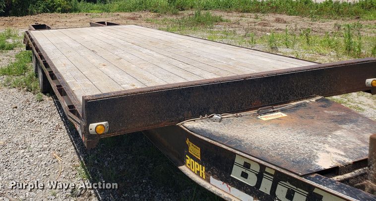 image for item FL9033 2006 Big Tex 20PH equipment trailer