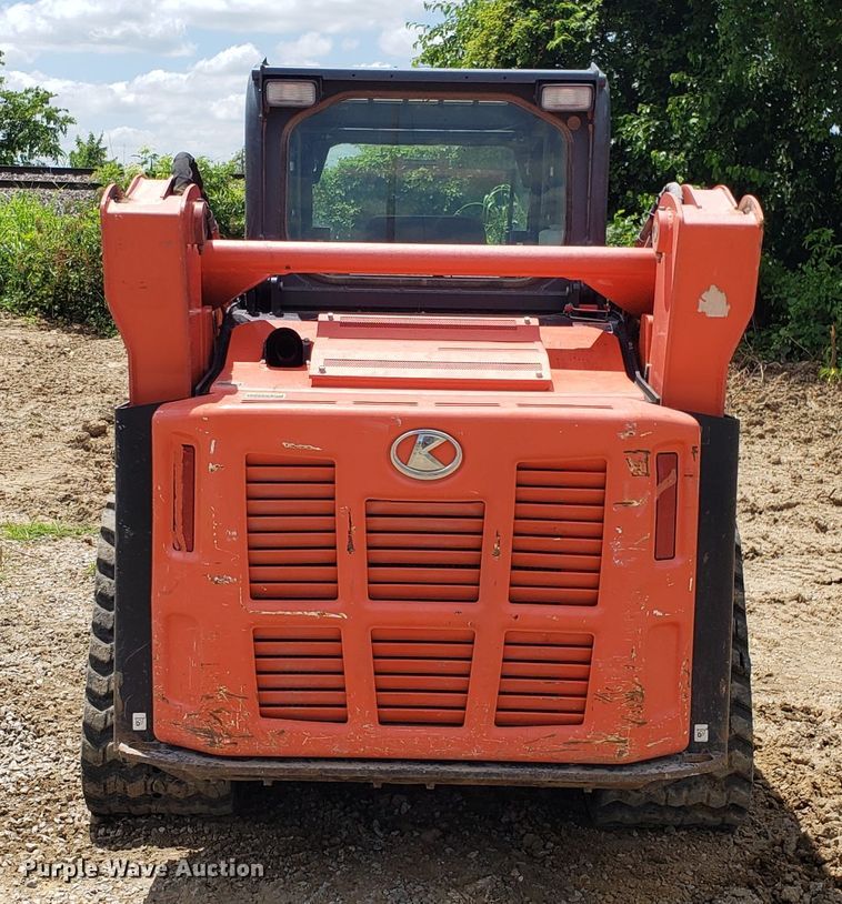 image for item FL9034 2013 Kubota SVL75 skid steer