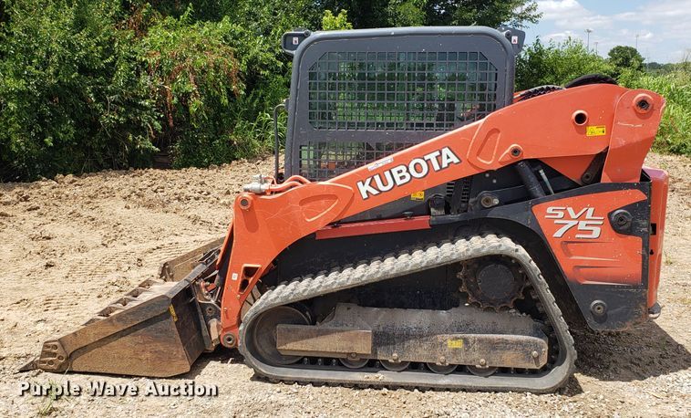 image for item FL9034 2013 Kubota SVL75 skid steer