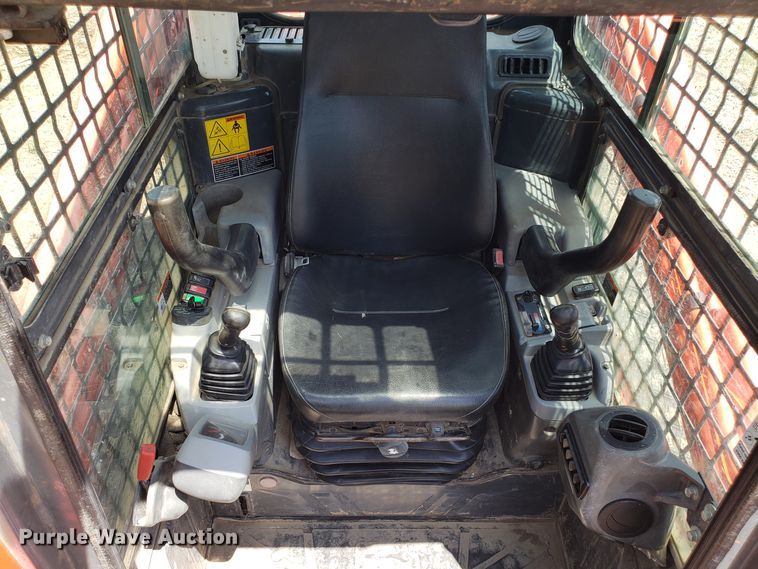 image for item FL9034 2013 Kubota SVL75 skid steer