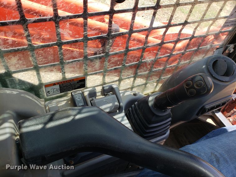 image for item FL9034 2013 Kubota SVL75 skid steer