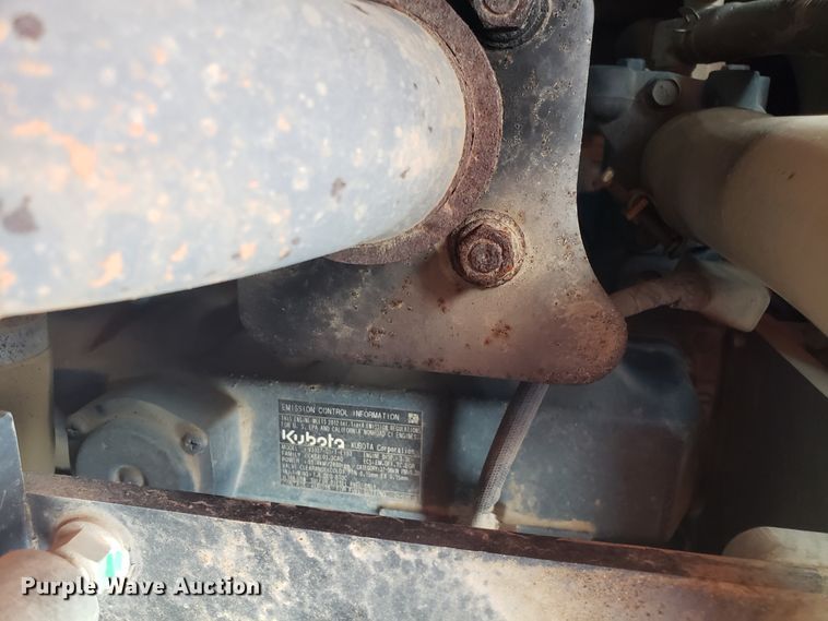 image for item FL9034 2013 Kubota SVL75 skid steer