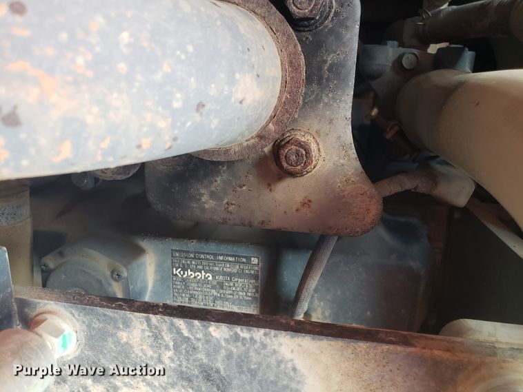 image for item FL9034 2013 Kubota SVL75 skid steer