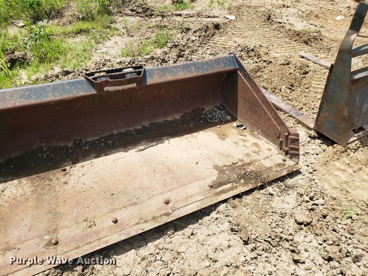 image for item FL9034 2013 Kubota SVL75 skid steer