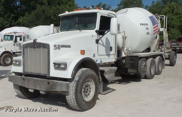 image for item FM9667 2001 Kenworth W900 ready mix truck
