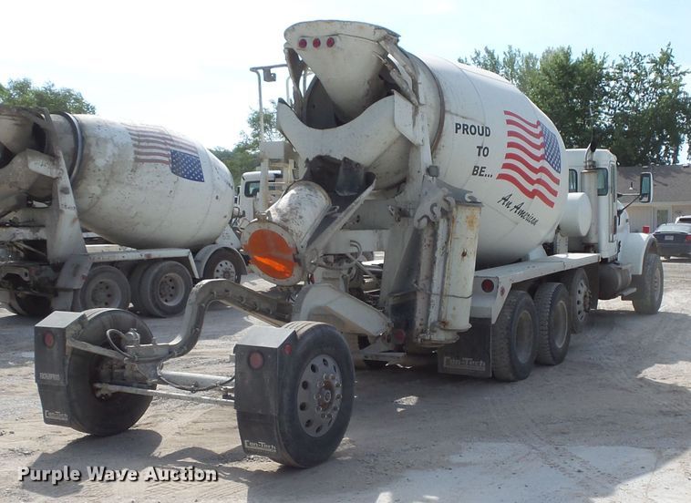 image for item FM9667 2001 Kenworth W900 ready mix truck