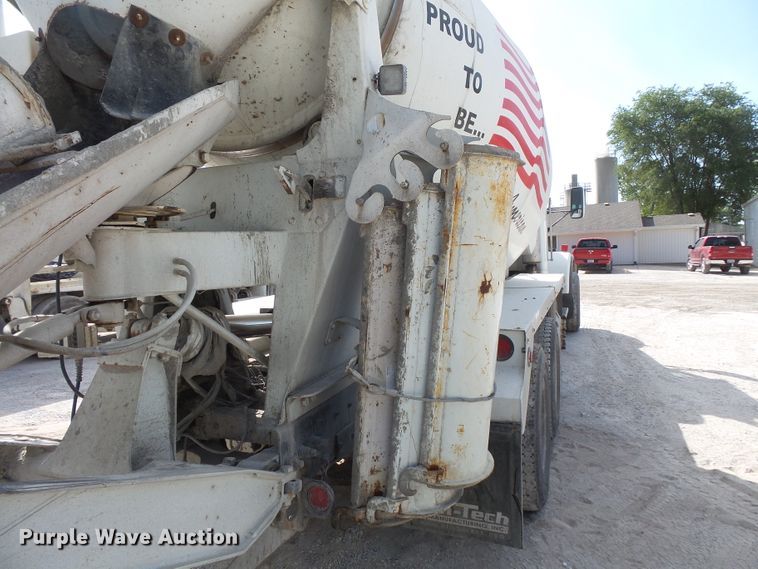 image for item FM9667 2001 Kenworth W900 ready mix truck