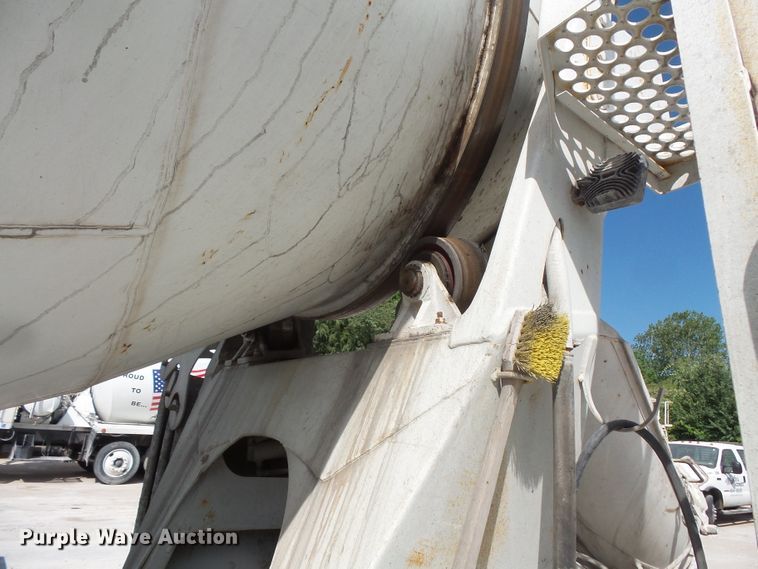 image for item FM9667 2001 Kenworth W900 ready mix truck