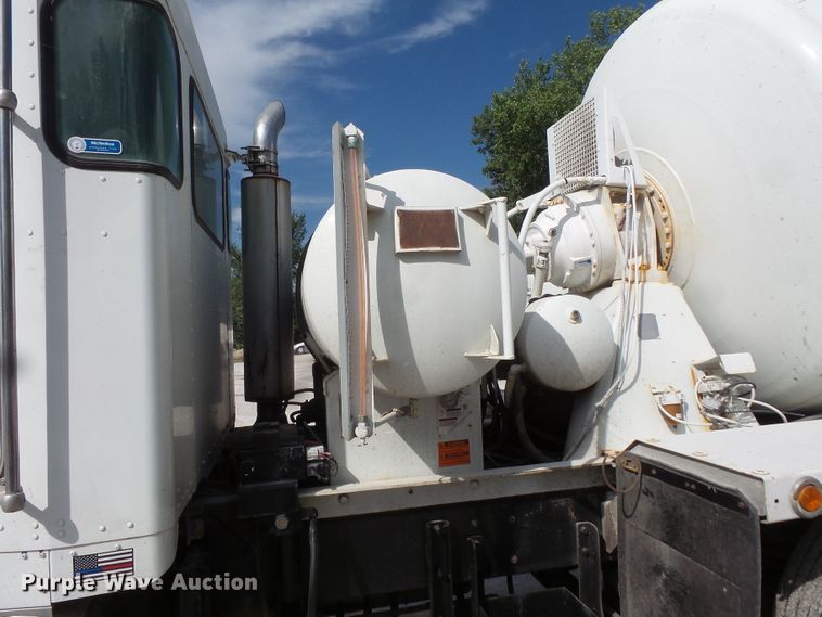 image for item FM9667 2001 Kenworth W900 ready mix truck