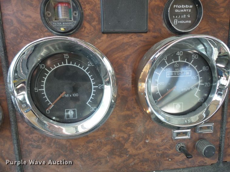 image for item FM9667 2001 Kenworth W900 ready mix truck